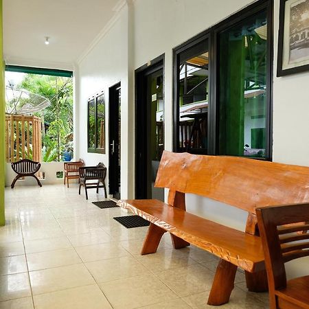 Oyo 2186 Esbe Hotel Syariah Tanjung Pandan Extérieur photo