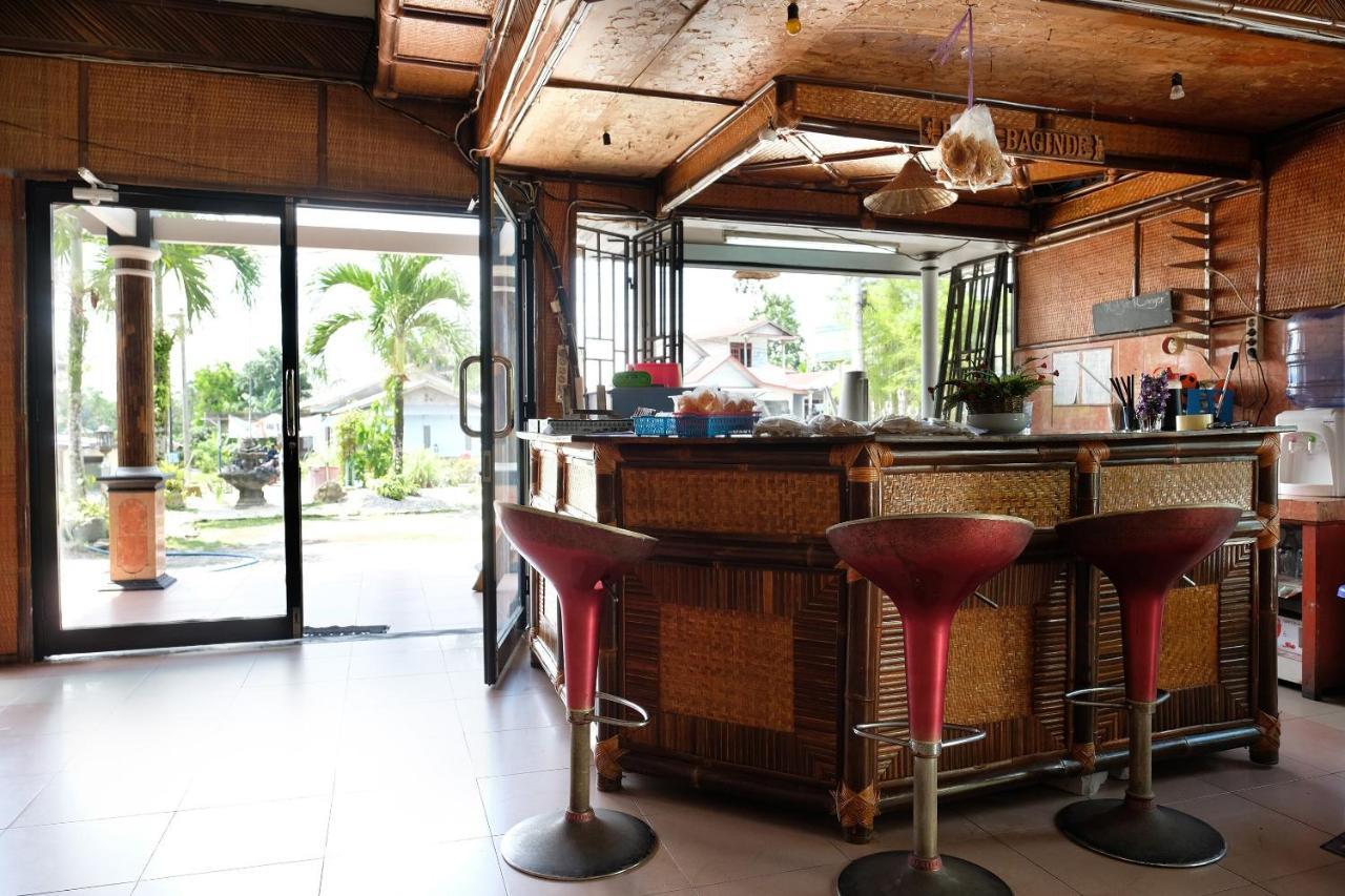 Oyo 2186 Esbe Hotel Syariah Tanjung Pandan Extérieur photo