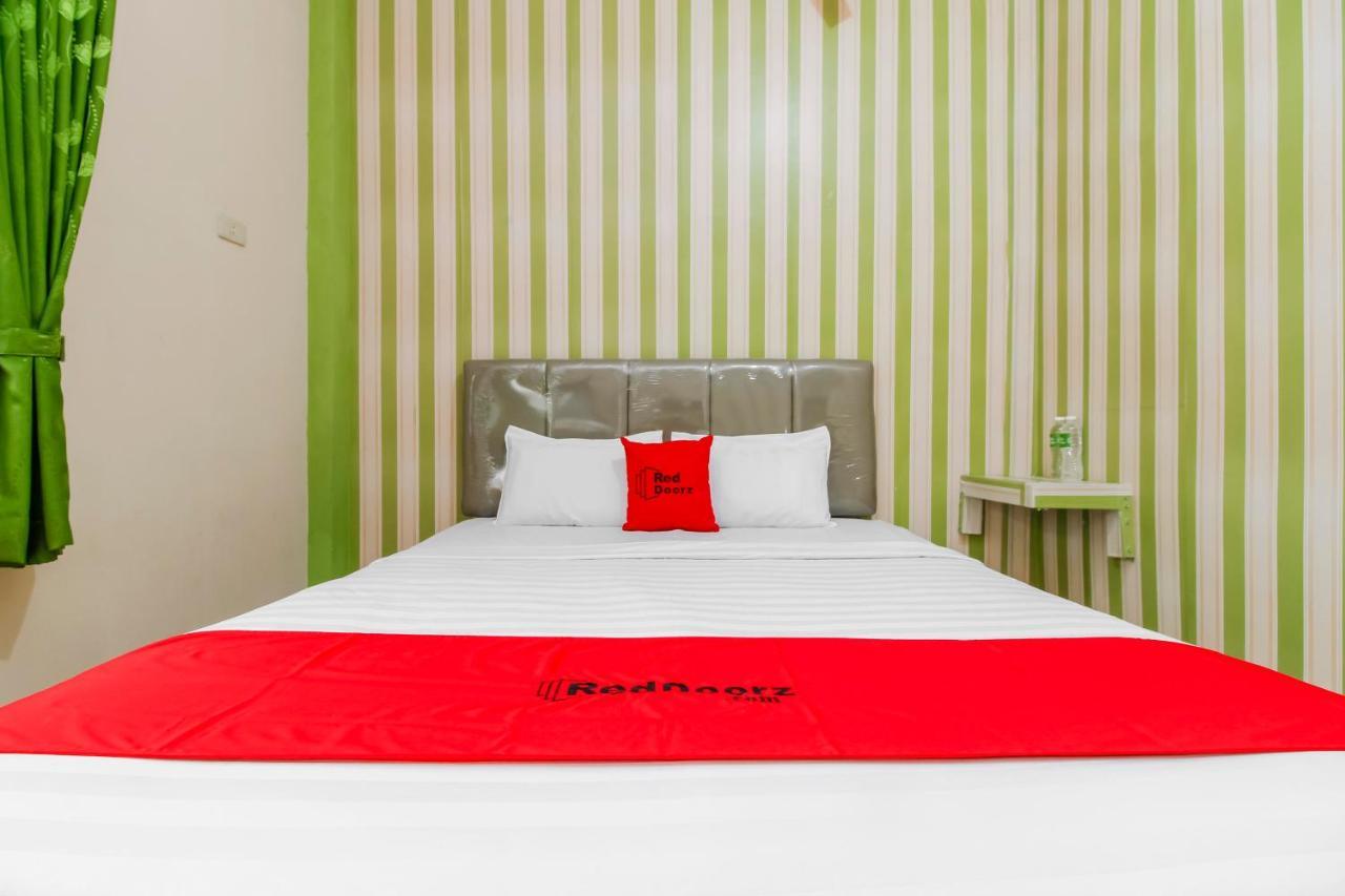 Oyo 2186 Esbe Hotel Syariah Tanjung Pandan Extérieur photo