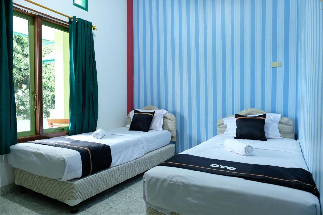 Oyo 2186 Esbe Hotel Syariah Tanjung Pandan Extérieur photo