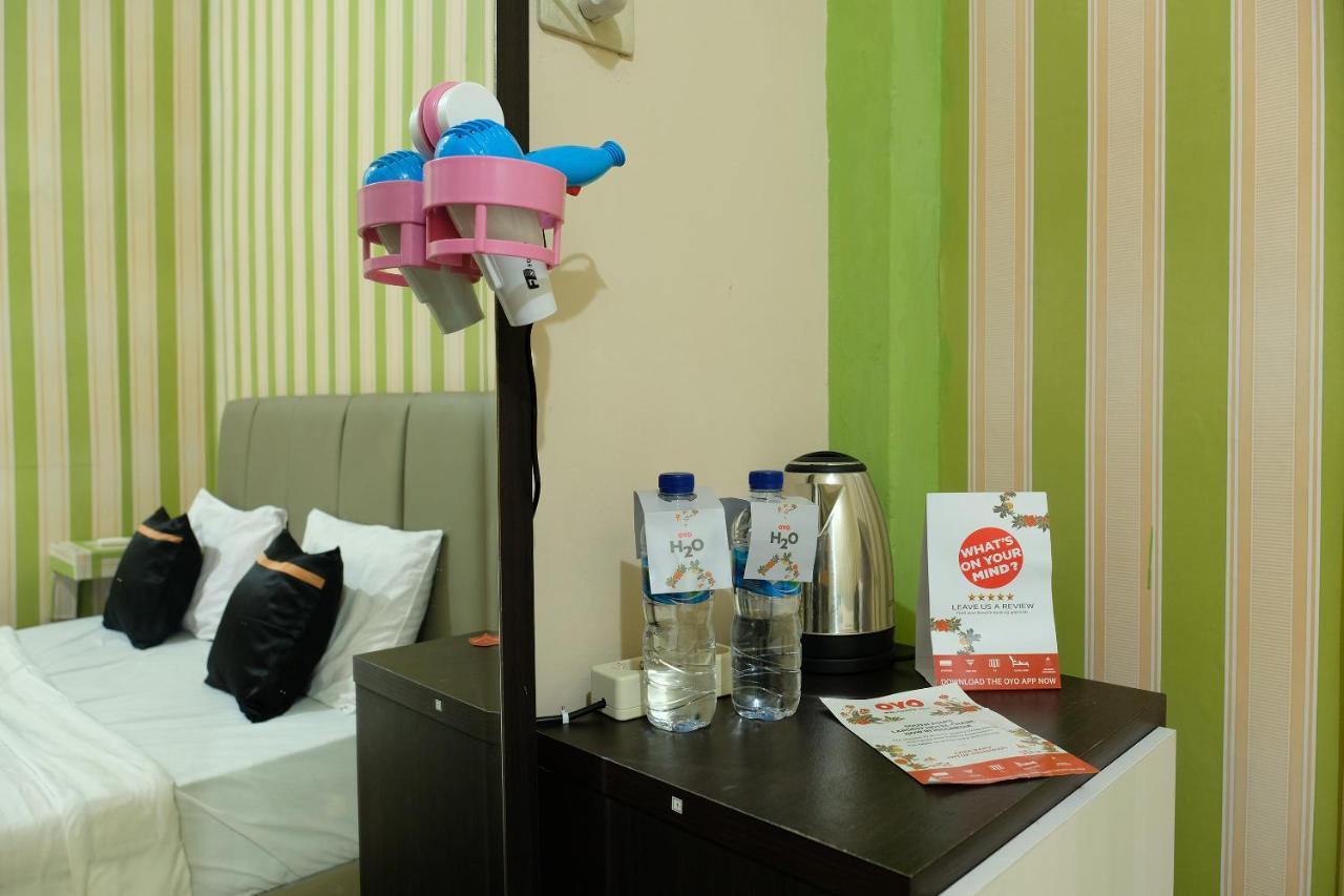 Oyo 2186 Esbe Hotel Syariah Tanjung Pandan Extérieur photo